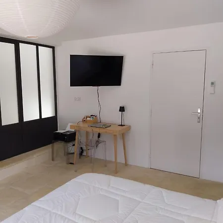 Le Sagittaire Yourhosthelper *